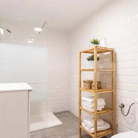 -malagasunapts- Premium Centre Freeparking Apartment