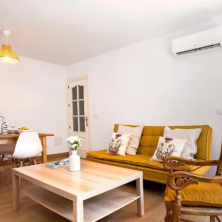 -malagasunapts- Premium Centre Freeparking Apartment *